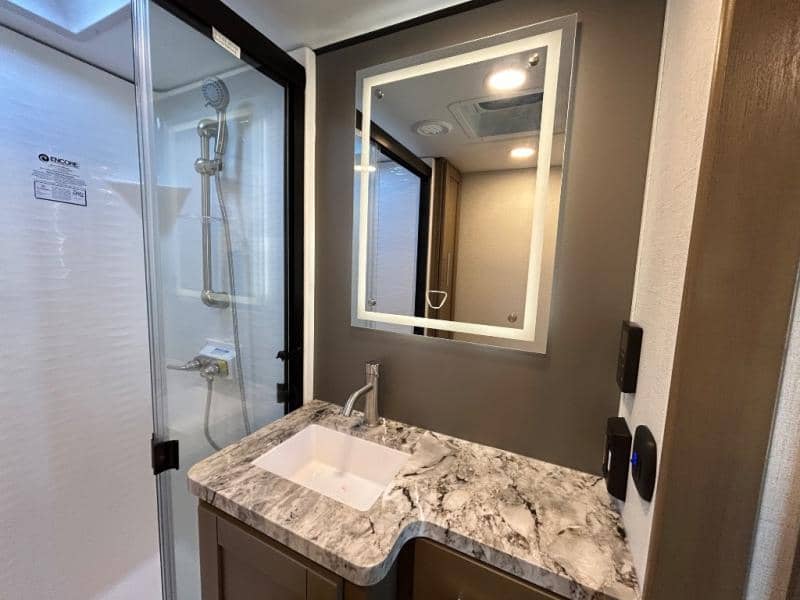 2026 Keystone RV 2026 Keystone RV Fuzion Impact Edition Toy Hauler - thumbnail 36