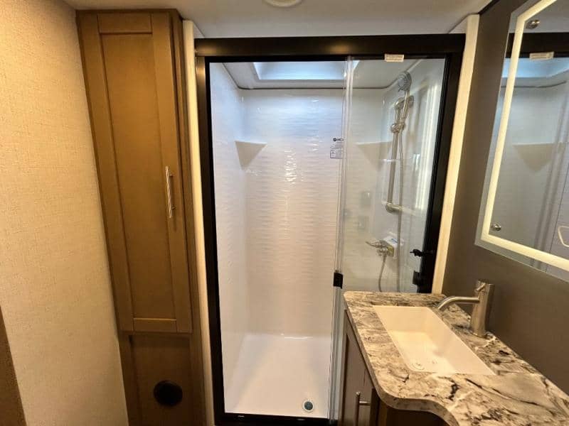 2026 Keystone RV 2026 Keystone RV Fuzion Impact Edition Toy Hauler - thumbnail 37