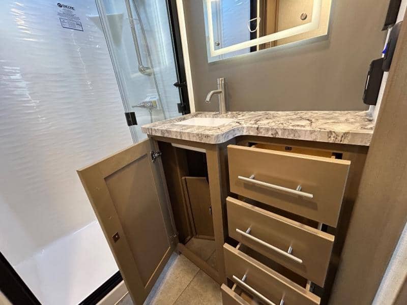 2026 Keystone RV 2026 Keystone RV Fuzion Impact Edition Toy Hauler - thumbnail 47