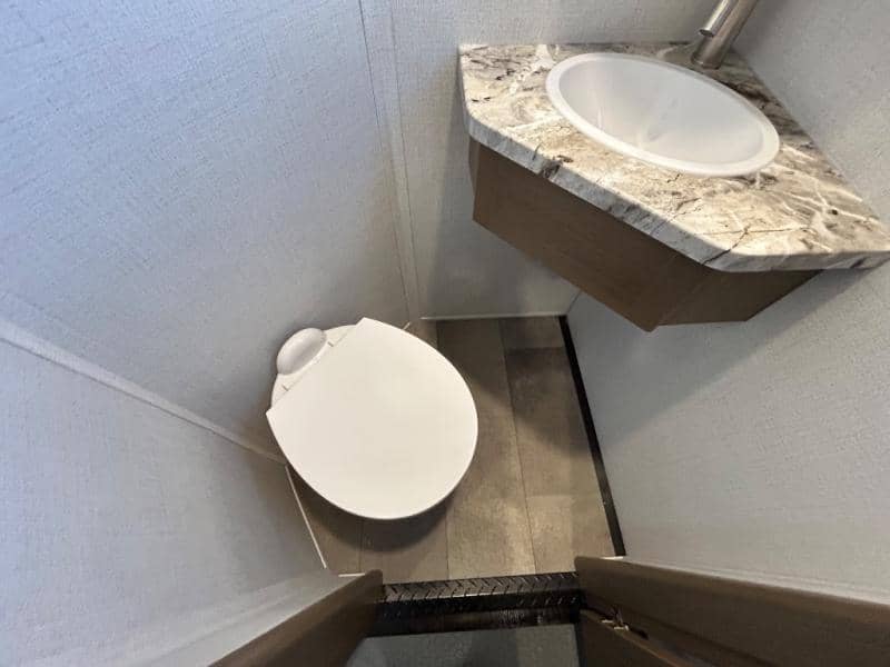 2026 Keystone RV 2026 Keystone RV Fuzion Impact Edition Toy Hauler - thumbnail 66