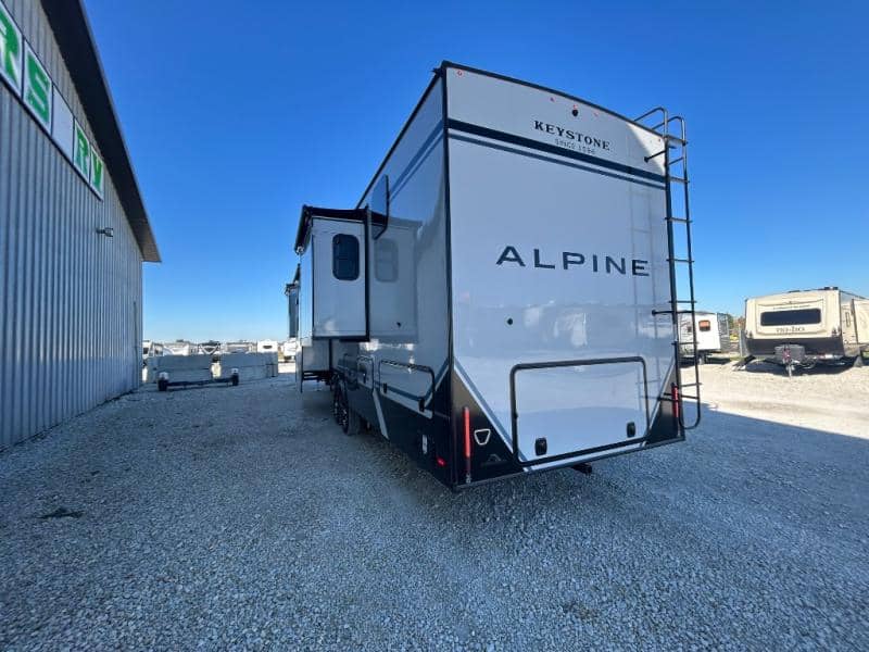 2026 Keystone RV 2026 Keystone RV Alpine - thumbnail 5