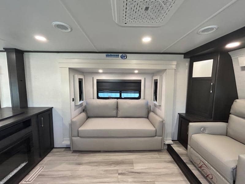 2026 Keystone RV 2026 Keystone RV Alpine - thumbnail 52