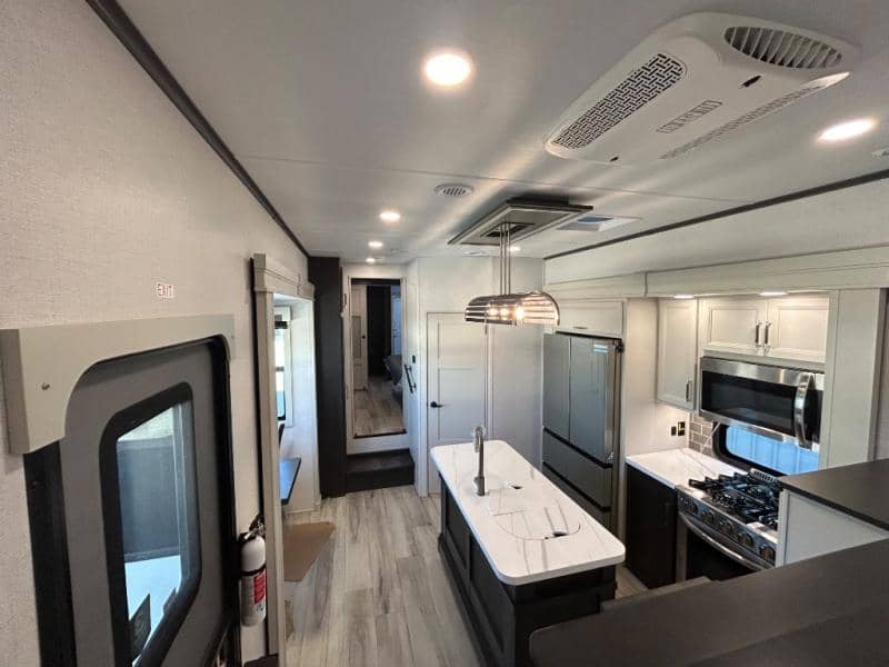 2026 Keystone RV 2026 Keystone RV Alpine - thumbnail 56