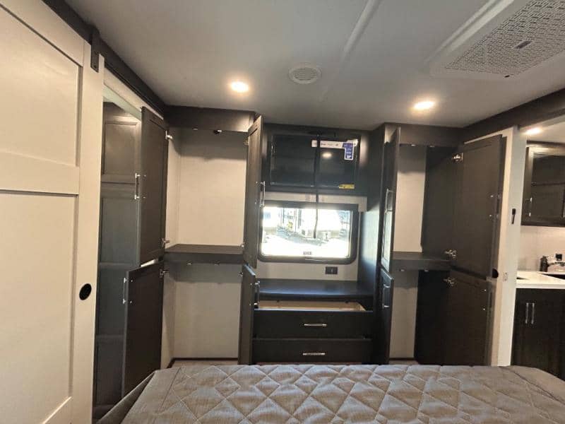 2026 Keystone RV 2026 Keystone RV Alpine - thumbnail 60