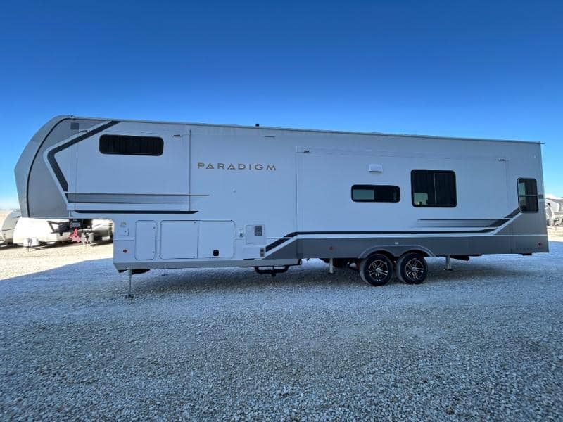 2026 Alliance RV 2026 Alliance RV Paradigm - thumbnail 8