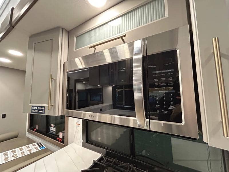 2026 Alliance RV 2026 Alliance RV Paradigm - thumbnail 26