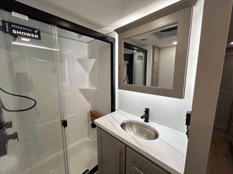 2026 Alliance RV 2026 Alliance RV Paradigm - thumbnail 57