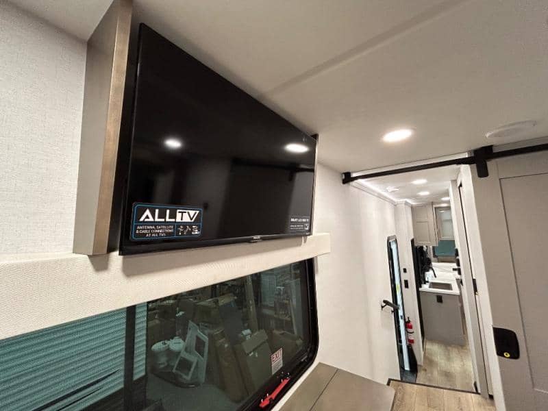 2026 Alliance RV 2026 Alliance RV Paradigm - thumbnail 76