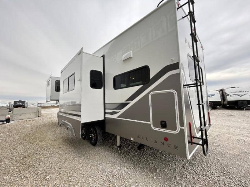 2026 Alliance RV 2026 Alliance RV Paradigm - thumbnail 6