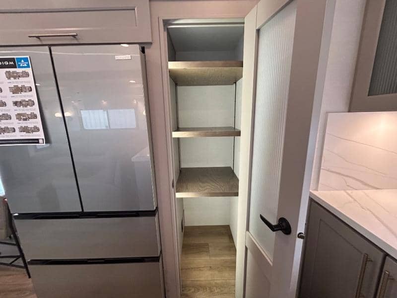 2026 Alliance RV 2026 Alliance RV Paradigm - thumbnail 33