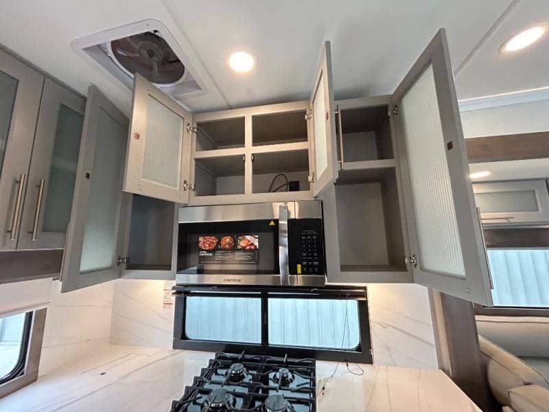 2026 Alliance RV 2026 Alliance RV Paradigm - thumbnail 40