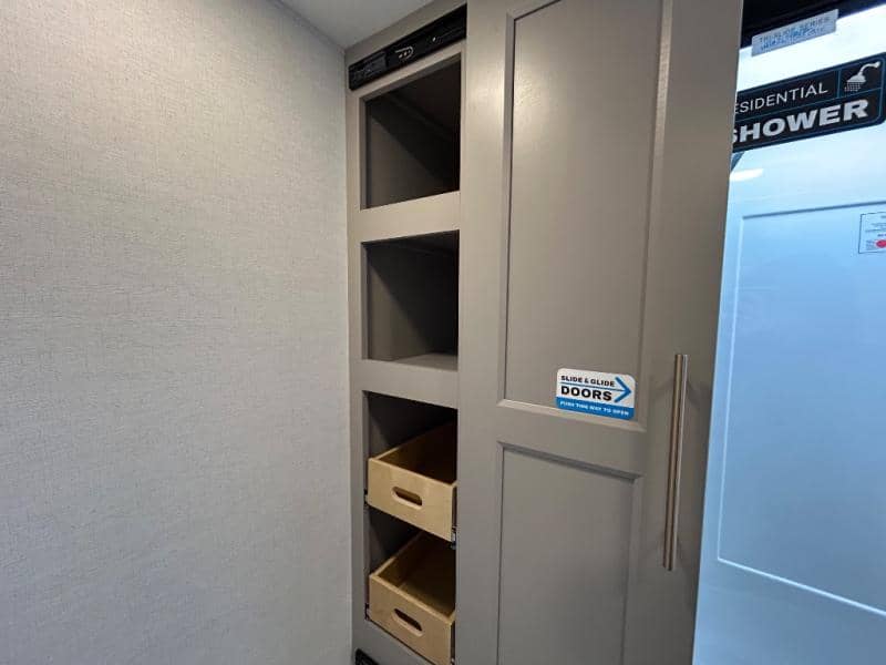 2026 Alliance RV 2026 Alliance RV Paradigm - thumbnail 51