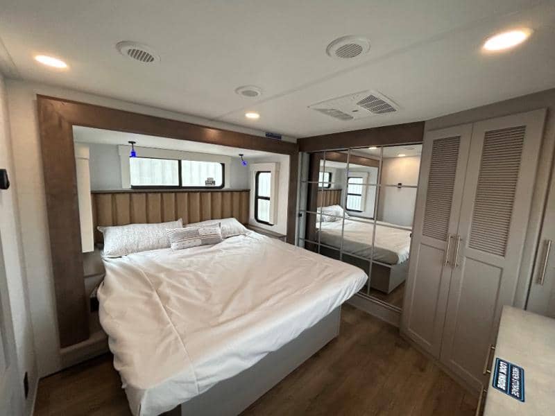 2026 Alliance RV 2026 Alliance RV Paradigm - thumbnail 59