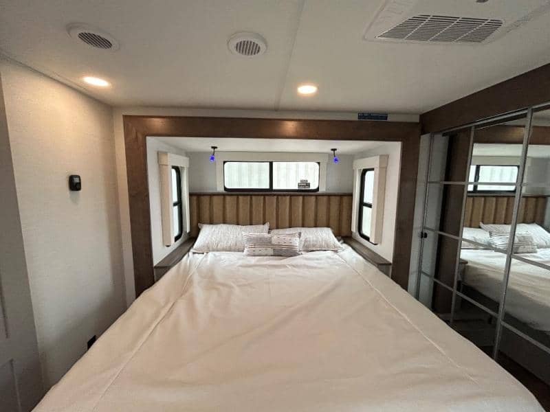 2026 Alliance RV 2026 Alliance RV Paradigm - thumbnail 60