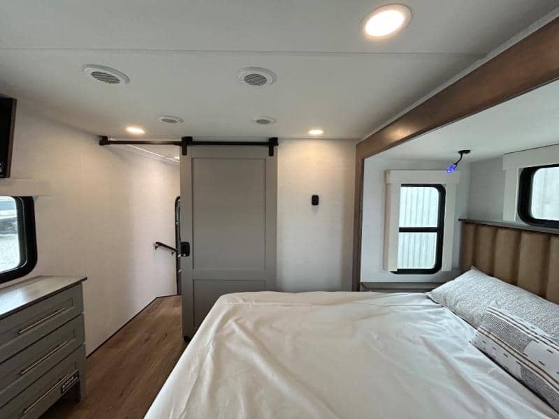 2026 Alliance RV 2026 Alliance RV Paradigm - thumbnail 67