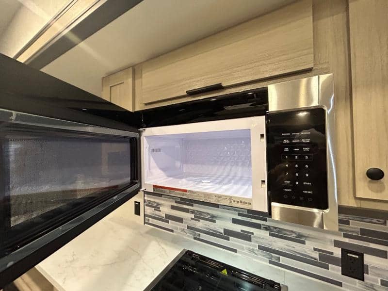 2026 Forest River 2026 Forest River Wildcat - thumbnail 10