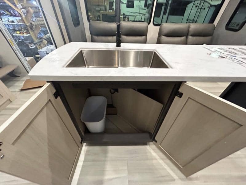 2026 Forest River 2026 Forest River Wildcat - thumbnail 17