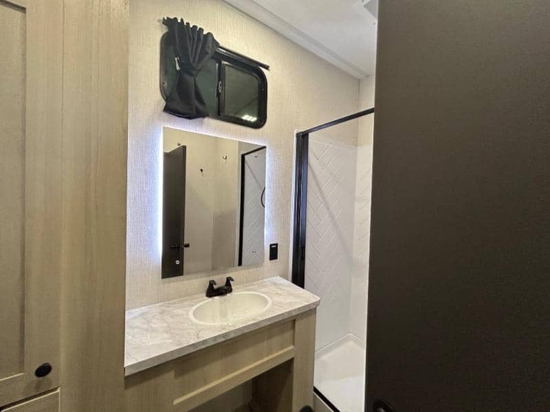 2026 Forest River 2026 Forest River Wildcat - thumbnail 36