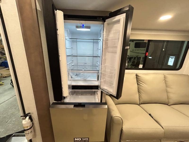 2026 Alliance RV 2026 Alliance RV Avenue - thumbnail 28