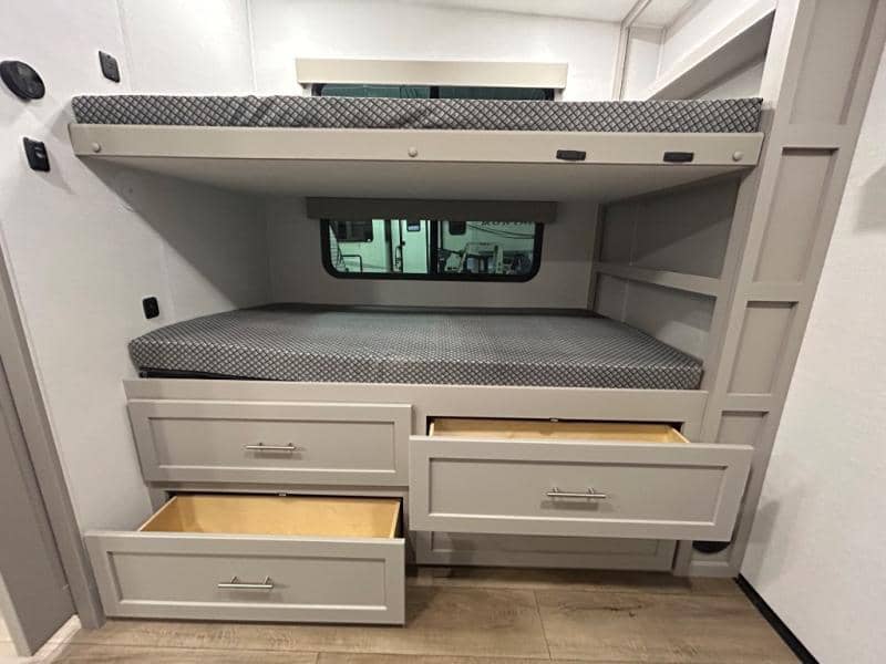 2026 Alliance RV 2026 Alliance RV Avenue - thumbnail 40