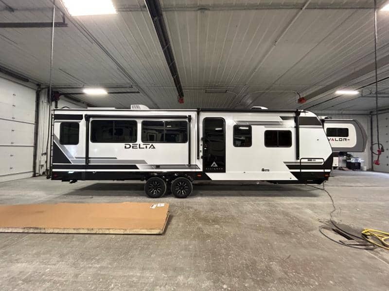 2026 Alliance RV 2026 Alliance RV Delta - thumbnail 3