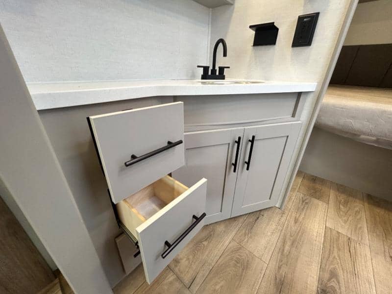 2026 Alliance RV 2026 Alliance RV Delta - thumbnail 42