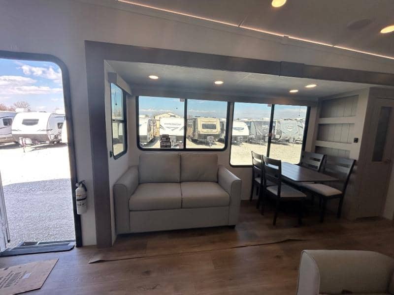 2026 Alliance RV 2026 Alliance RV Avenue - thumbnail 11