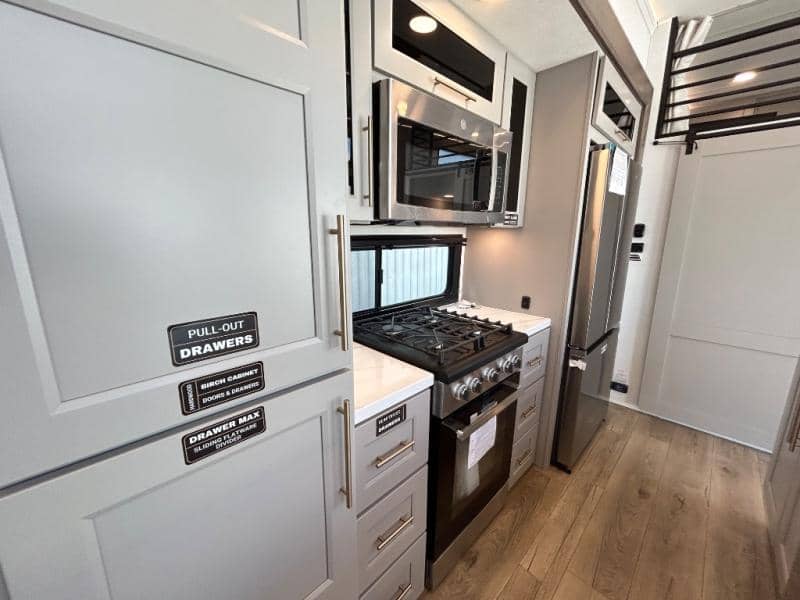 2026 Alliance RV 2026 Alliance RV Benchmark - thumbnail 14