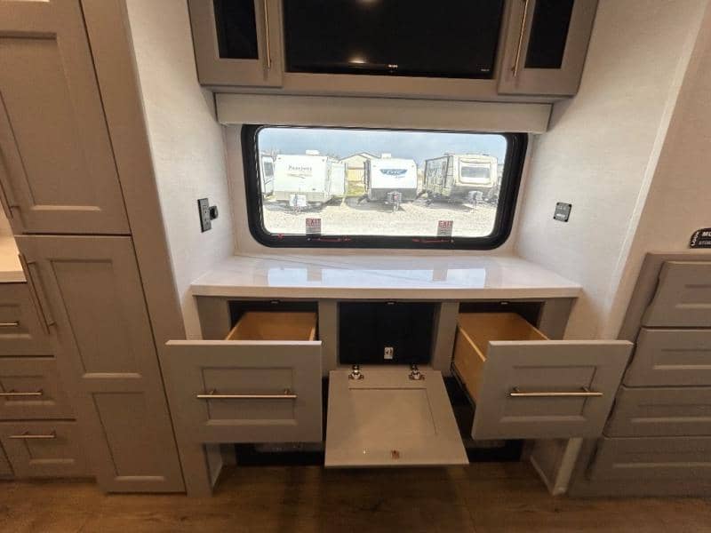 2026 Alliance RV 2026 Alliance RV Benchmark - thumbnail 70