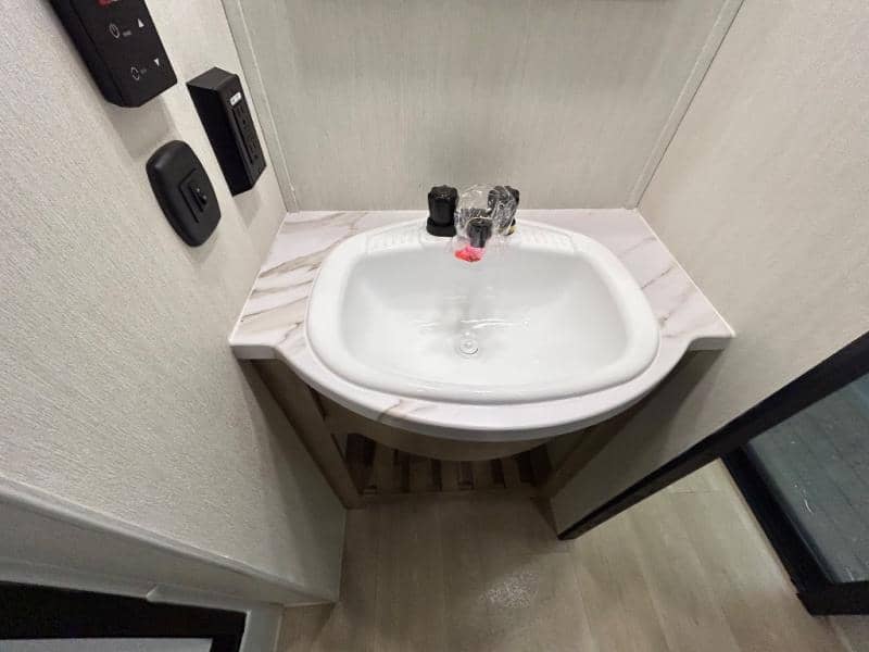 2026 Forest River 2026 Forest River Cherokee Timberwolf - thumbnail 41