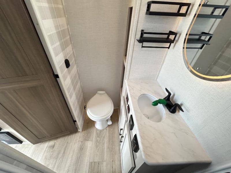 2026 Forest River 2026 Forest River Surveyor Legend - thumbnail 35