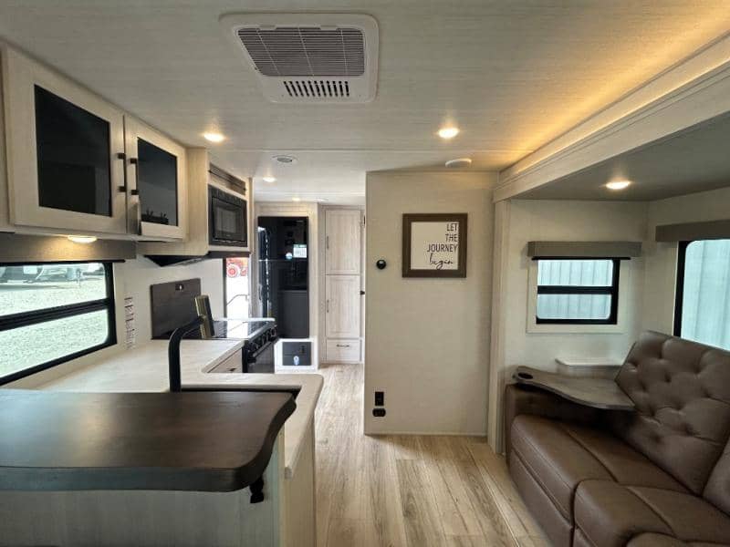 2026 Forest River 2026 Forest River Surveyor Legend - thumbnail 49