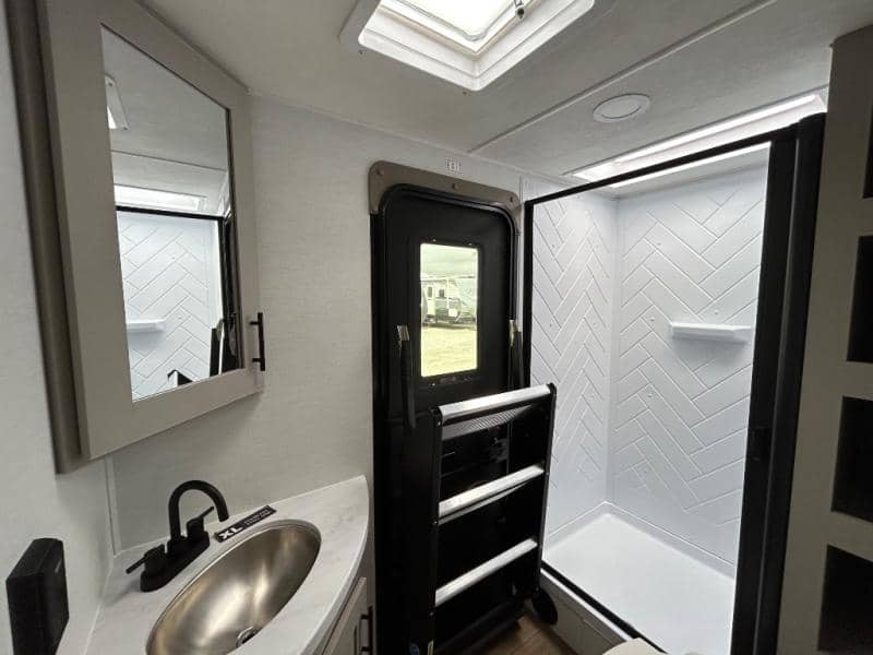 2026 Alliance RV 2026 Alliance RV Delta - thumbnail 35