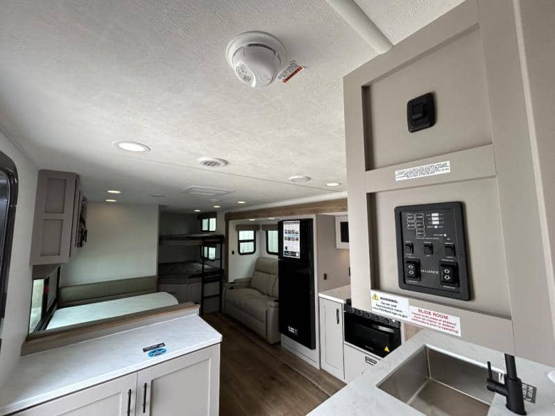 2026 Alliance RV 2026 Alliance RV Delta - thumbnail 51