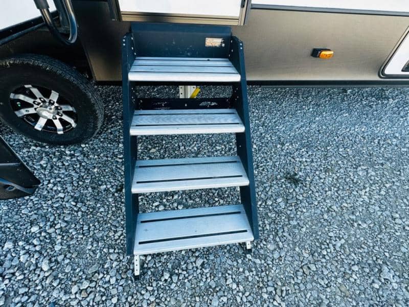 2023 Keystone RV 2023 Keystone RV Alpine - thumbnail 23