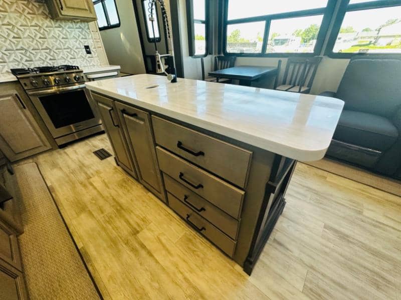 2023 Keystone RV 2023 Keystone RV Alpine - thumbnail 33