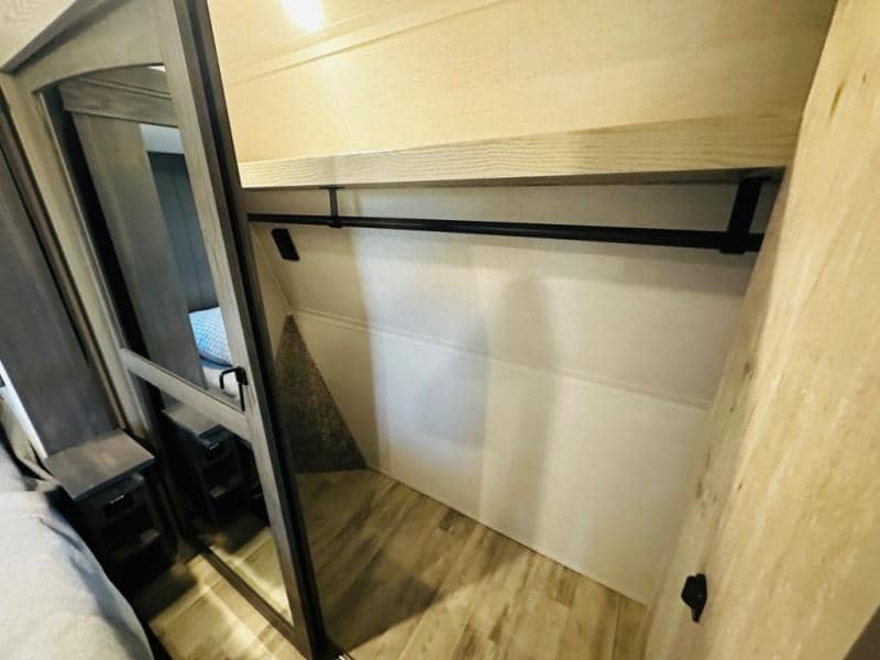 2023 Keystone RV 2023 Keystone RV Alpine - thumbnail 63