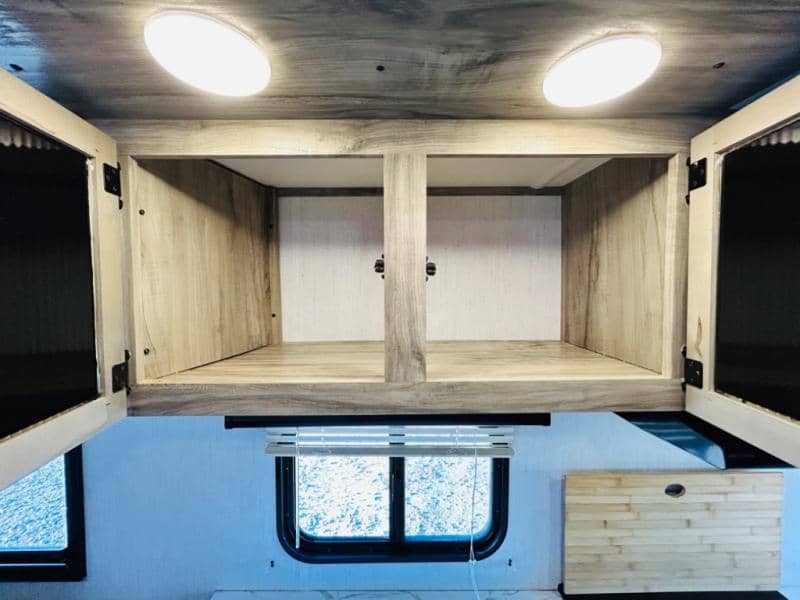 2021 Forest River 2021 Forest River Cherokee Alpha Wolf - thumbnail 11