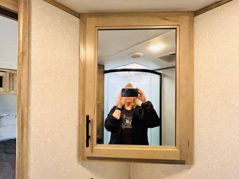 2021 Forest River 2021 Forest River Cherokee Alpha Wolf - thumbnail 37