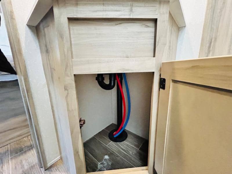 2021 Forest River 2021 Forest River Cherokee Alpha Wolf - thumbnail 41