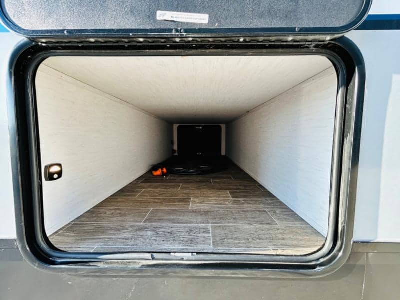 2021 Forest River 2021 Forest River Cherokee Alpha Wolf - thumbnail 71