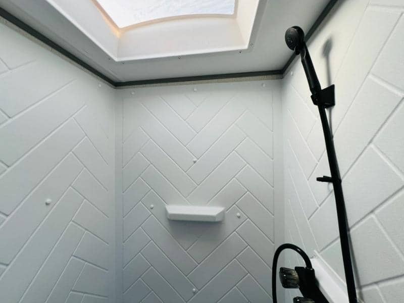 2022 Dutchmen 2022 Dutchmen Kodiak Ultimate - thumbnail 39