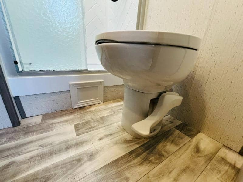 2022 Dutchmen 2022 Dutchmen Kodiak Ultimate - thumbnail 41