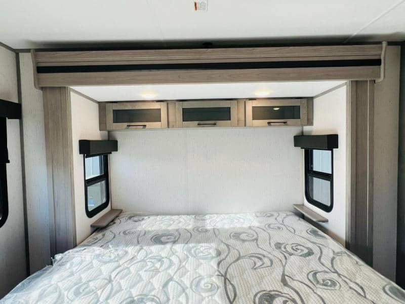 2022 Dutchmen 2022 Dutchmen Kodiak Ultimate - thumbnail 43