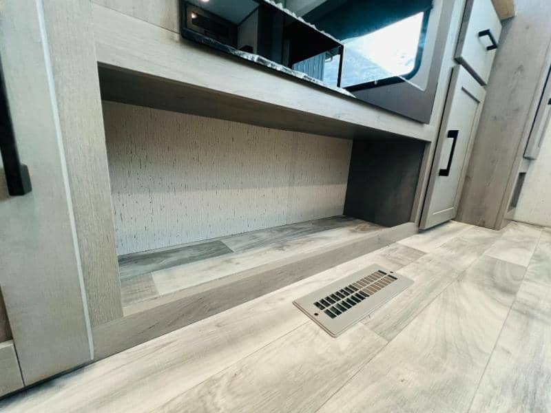 2022 Dutchmen 2022 Dutchmen Kodiak Ultimate - thumbnail 49