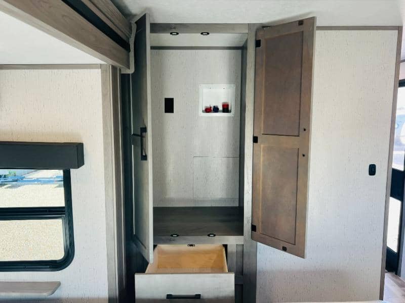 2022 Dutchmen 2022 Dutchmen Kodiak Ultimate - thumbnail 54