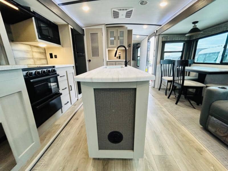 2023 Forest River 2023 Forest River Salem Hemisphere - thumbnail 32