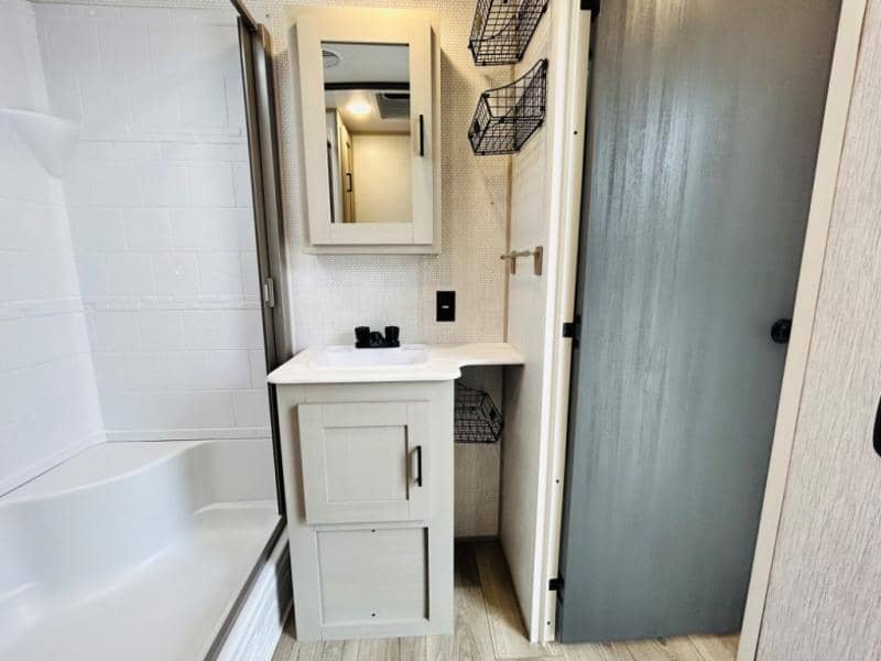 2023 Forest River 2023 Forest River Salem Hemisphere - thumbnail 43