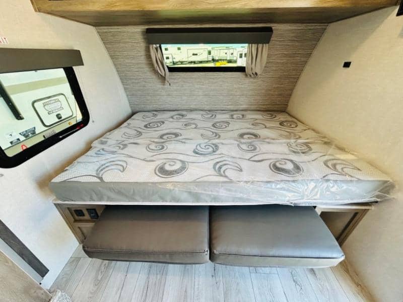 2022 Forest River 2022 Forest River Surveyor Legend - thumbnail 9