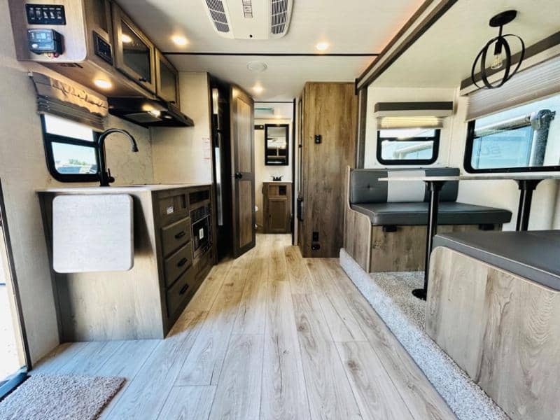 2022 Forest River 2022 Forest River Surveyor Legend - thumbnail 18